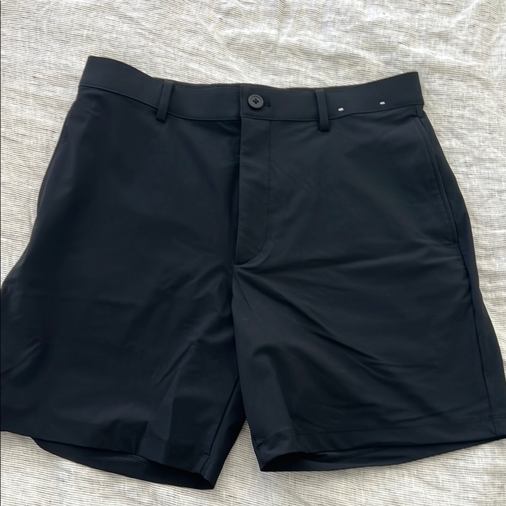 Uniqlo Black Flat Front Shorts